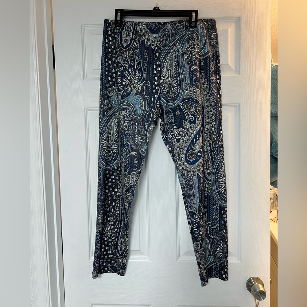 Paisley Print Leggings - Blue and Gray